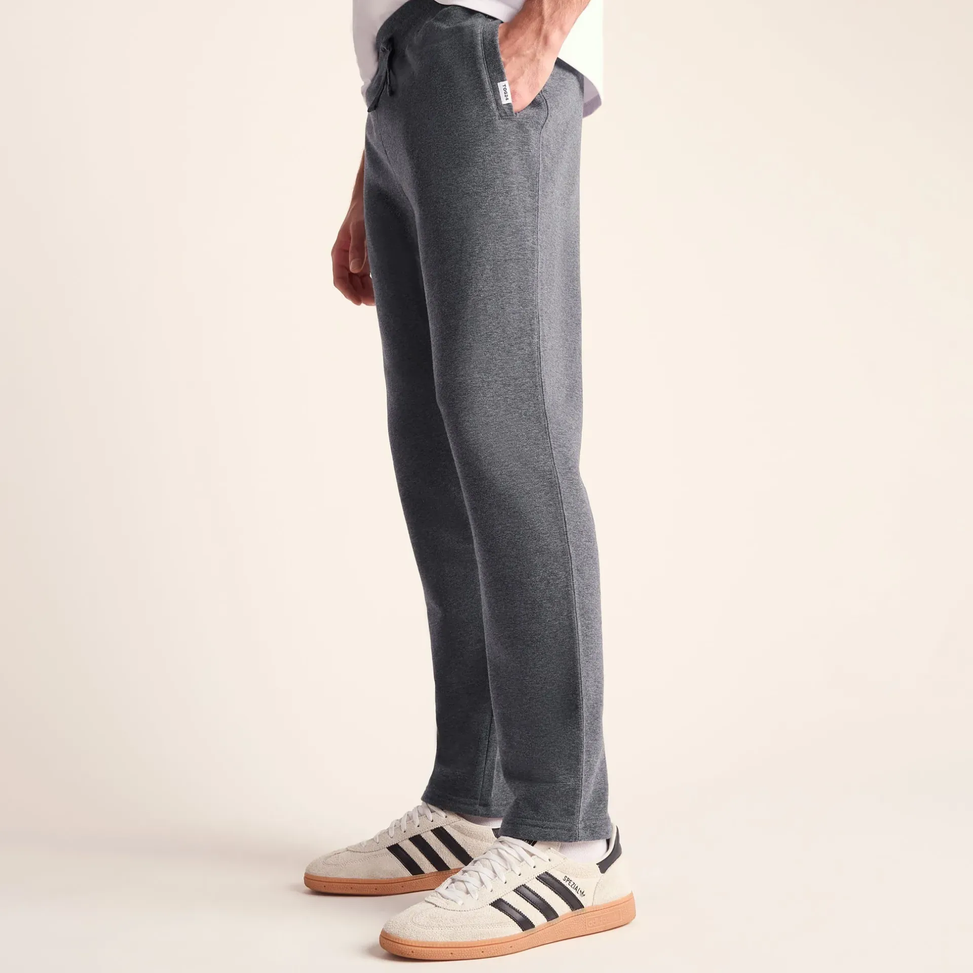 bradley-mens-sweat-pants-dark-aavtXAIq-2.webp Clearance TOG24 Bradley Mens Sweat Pants Dark Grey Marl