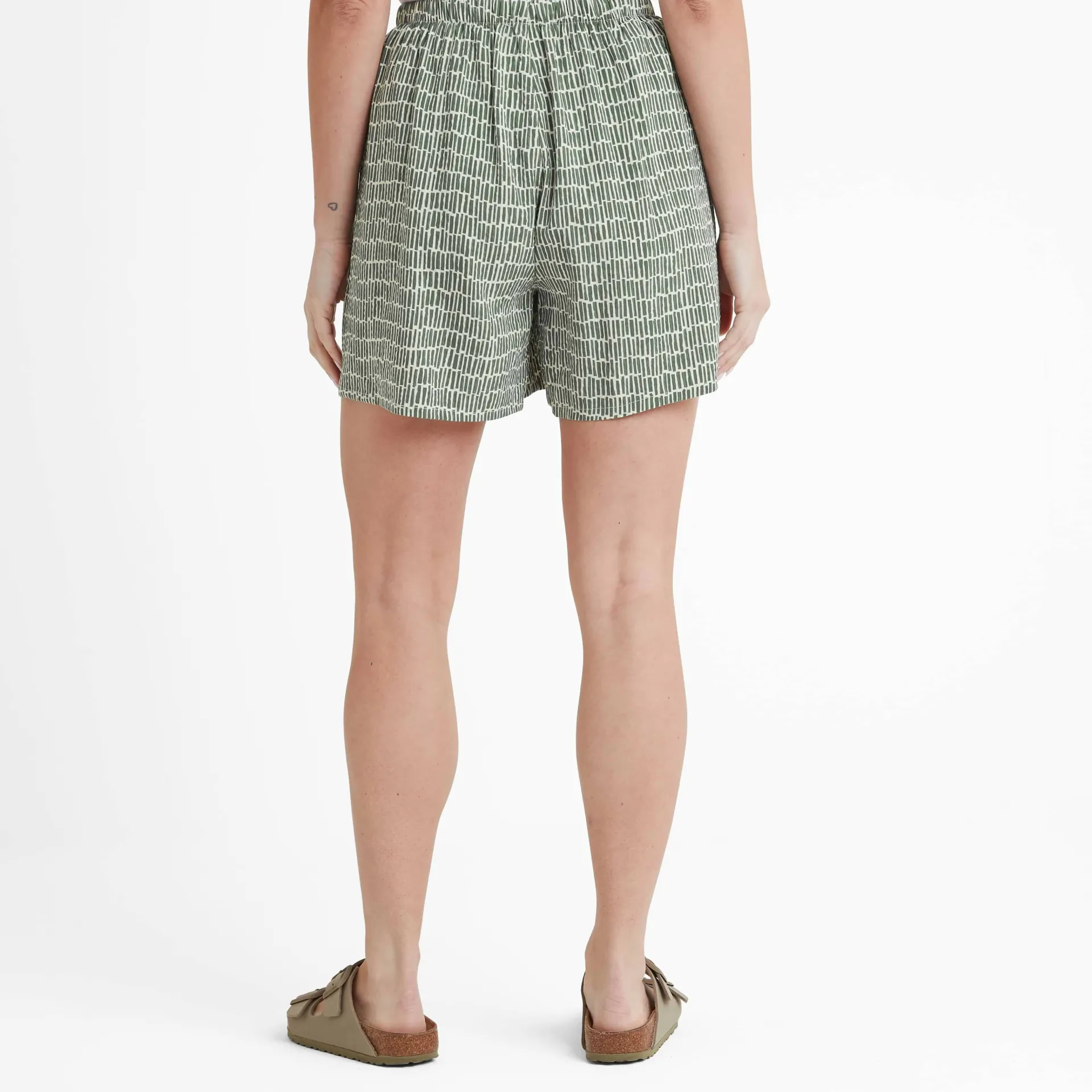 callie-womens-shorts-green-das-inRLSNLv-2.webp Outlet TOG24 Callie Womens Shorts Green Dash Print