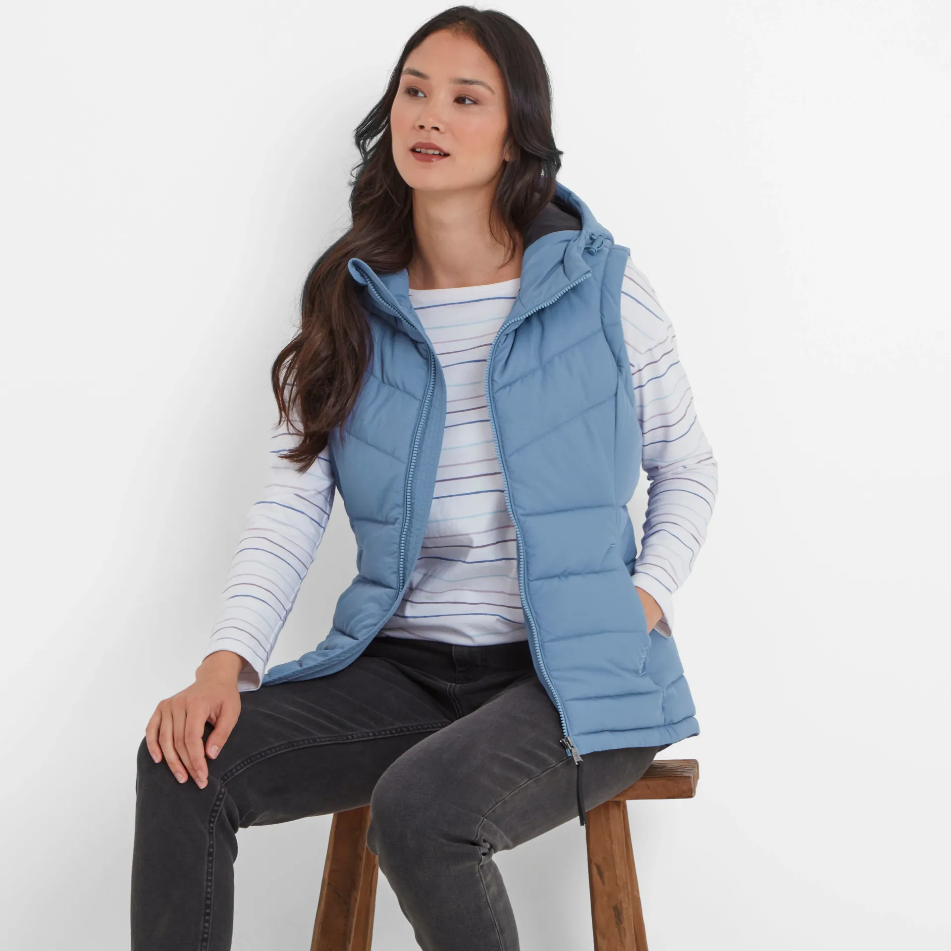 calvo-womens-padded-gilet-mist-YgKvQCXn-2.webp New TOG24 Calvo Womens Padded Gilet Misty Blue