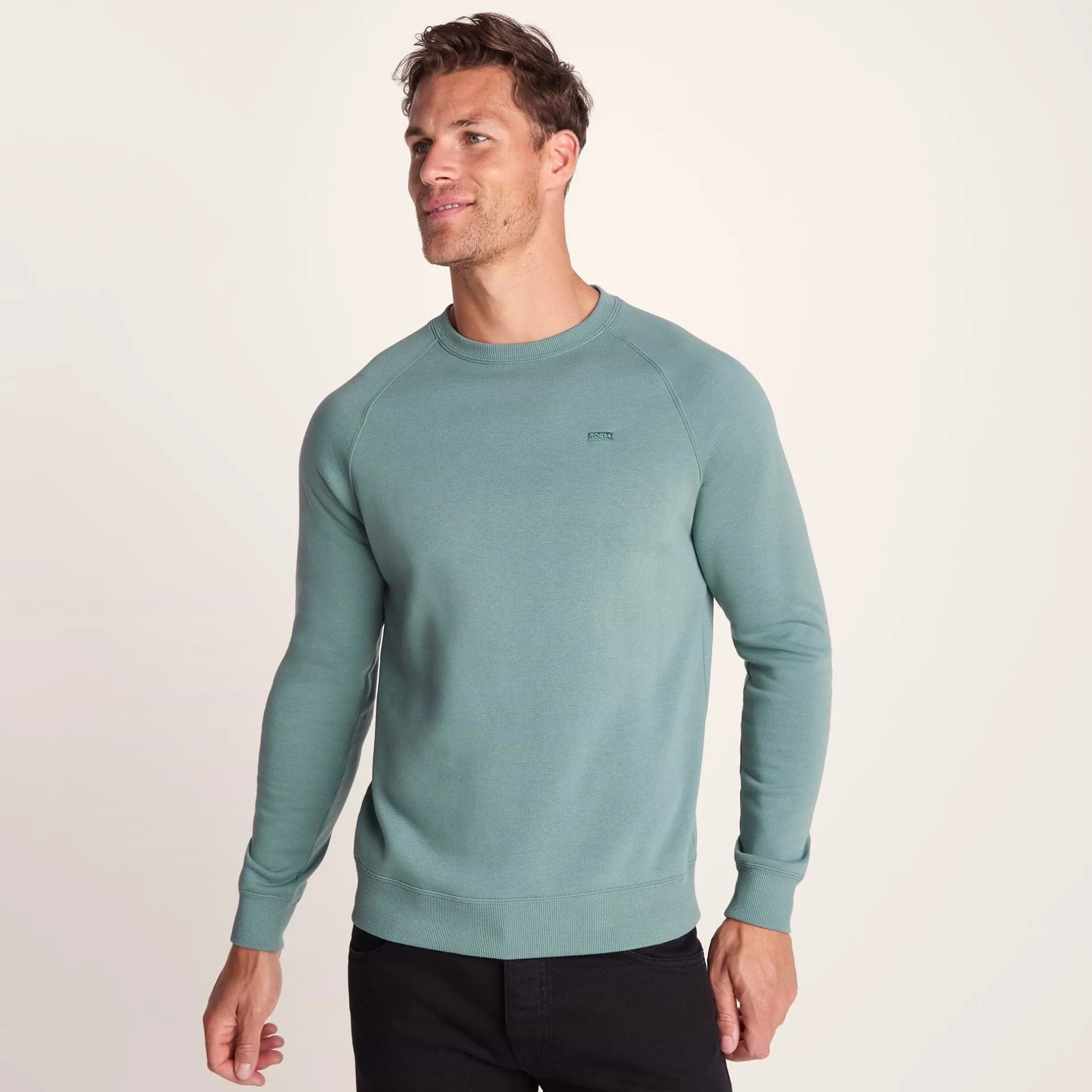 clitheroe-mens-raglan-sweat-sm-SeosGFDh-0.webp Hot TOG24 Clitheroe Mens Raglan Sweat Smokey Teal