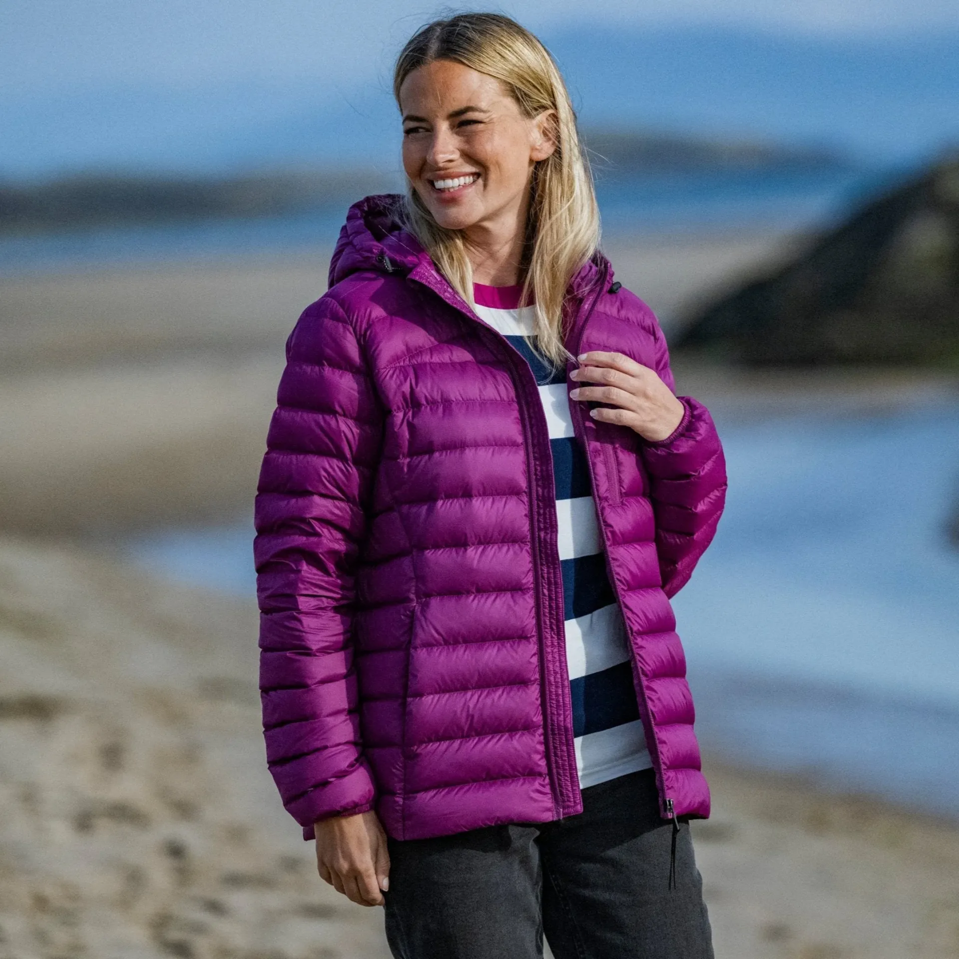 north-womens-hooded-jacket-pur-fRnjBFUG-2.webp Clearance TOG24 North Womens Hooded Jacket Purple Berry
