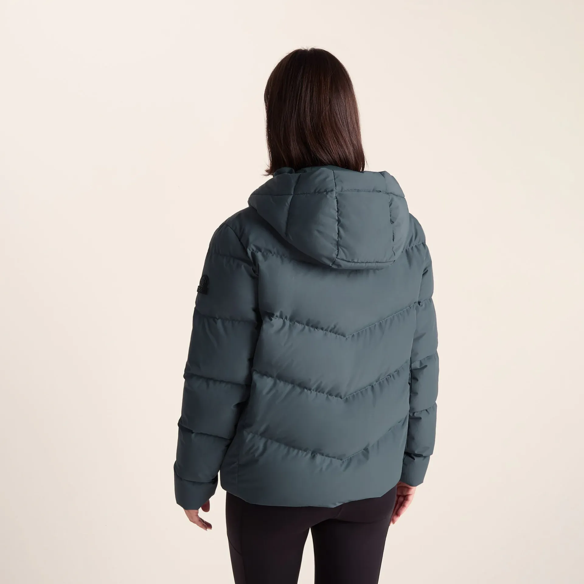 raleigh-luxe-short-womens-down-PLVAJMKO-2.webp Clearance TOG24 Raleigh Luxe Short Womens Down Jacket Graphite