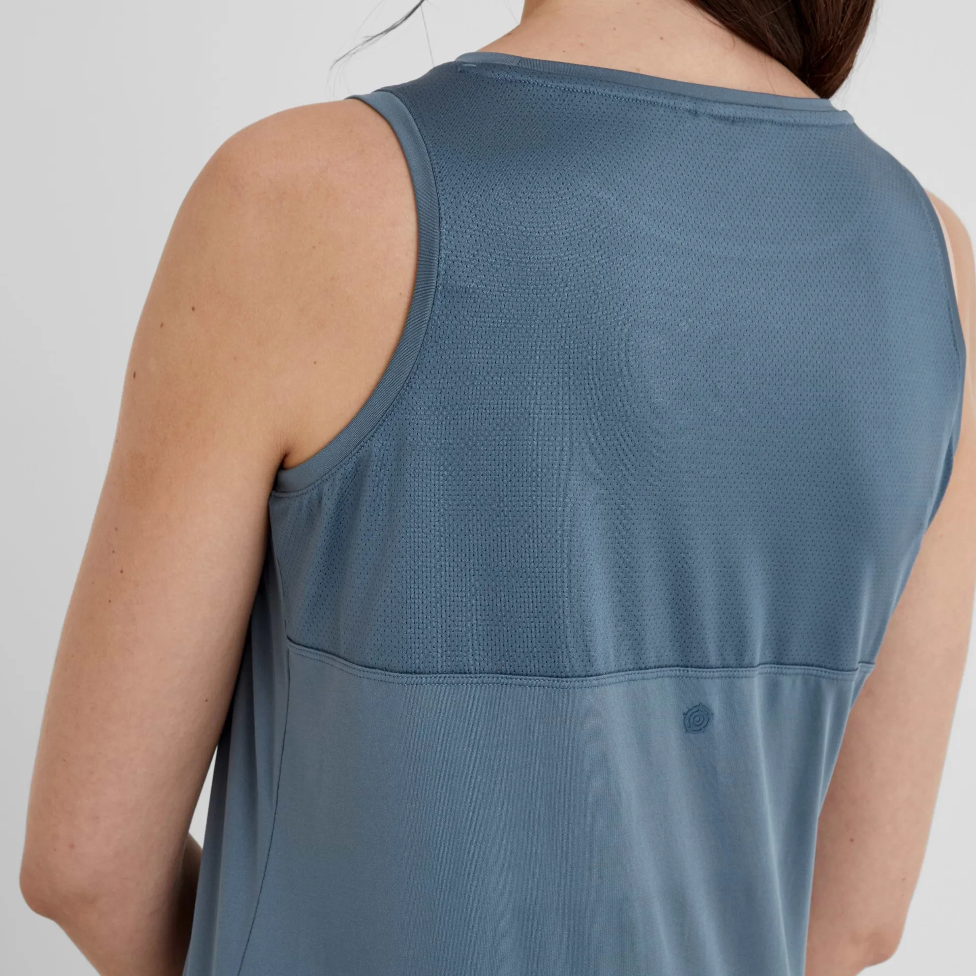 sayley-womens-tech-vest-blue-d-MJADyjBp-5.webp Best TOG24 Sayley Womens Tech Vest Blue Dolphin