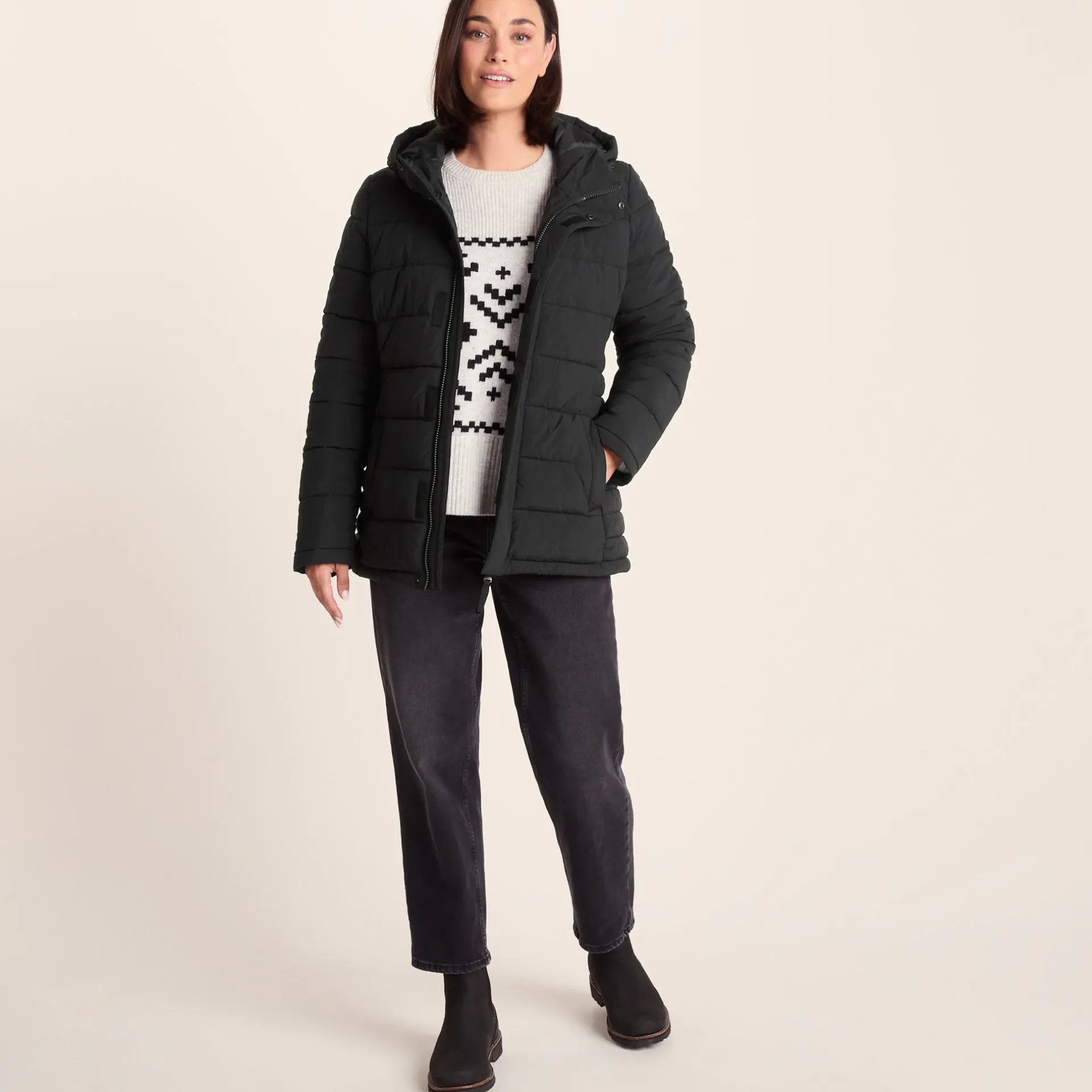 sleight-womens-padded-short-pa-tkrhpGHq-1.webp New TOG24 Sleight Womens Padded Short Parka Black