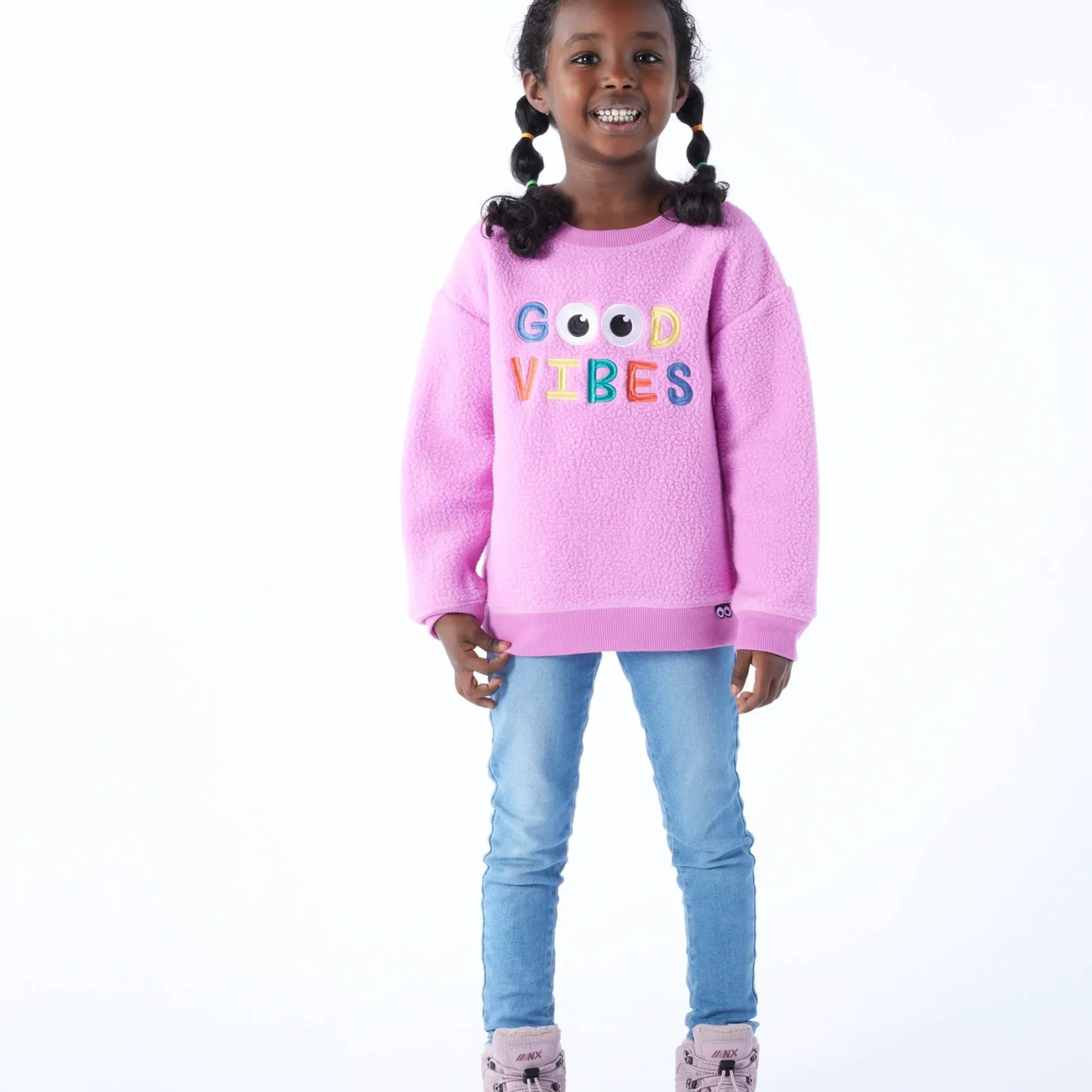 swaledale-kids-shaun-the-sheep-lEeAmGHO-0.webp New TOG24 Swaledale Kids Shaun The Sheep Sherpa Sweat Piglet Pink