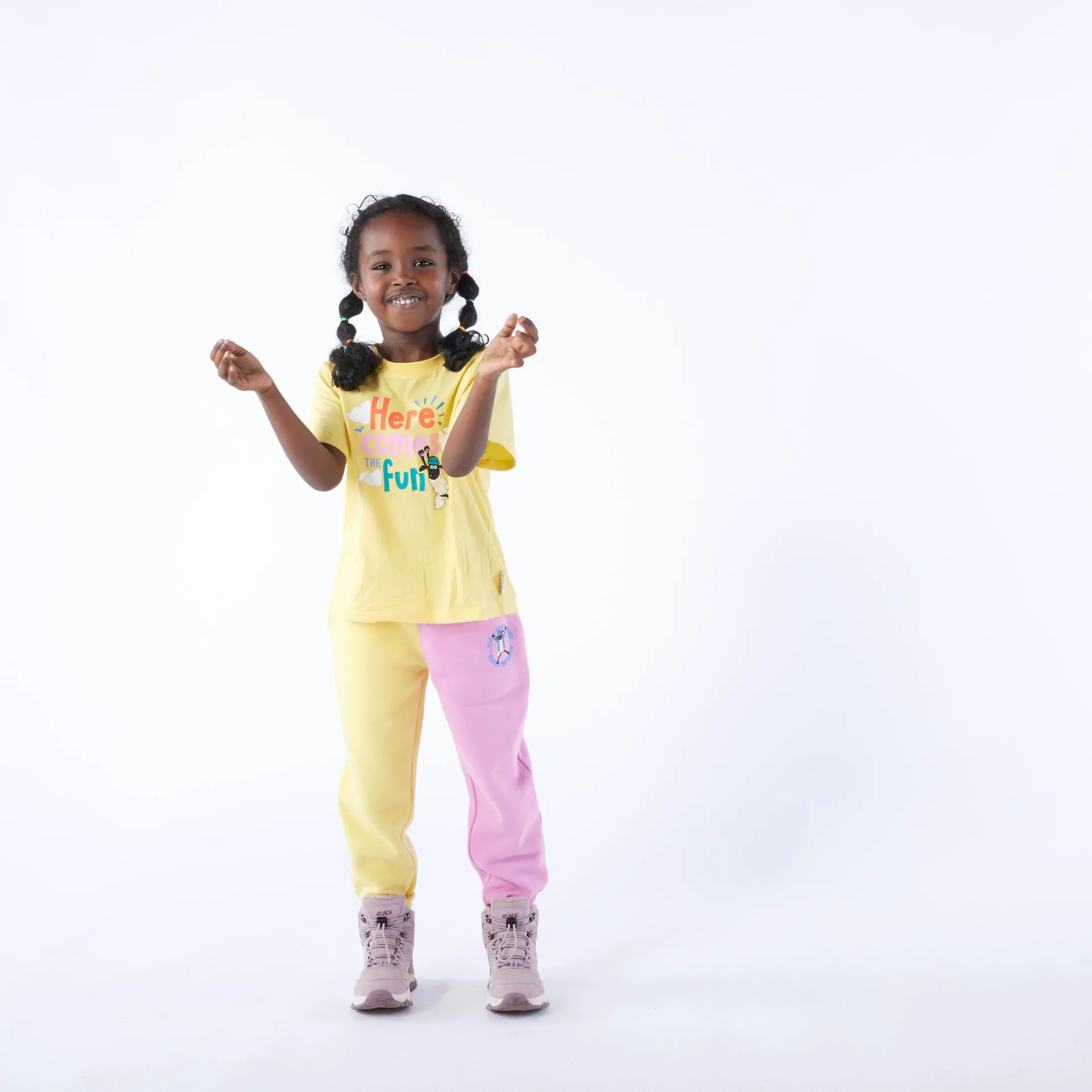 valais-kids-shaun-the-sheep-sw-tEemUUVi-4.webp Best TOG24 Valais Kids Shaun The Sheep Sweat Pant Piglet Pink