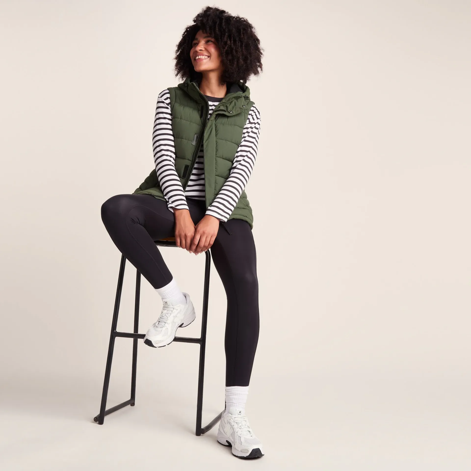 wyness-womens-padded-gilet-dar-bRbXxcSf-3.webp Fashion TOG24 Wyness Womens Padded Gilet Dark Green