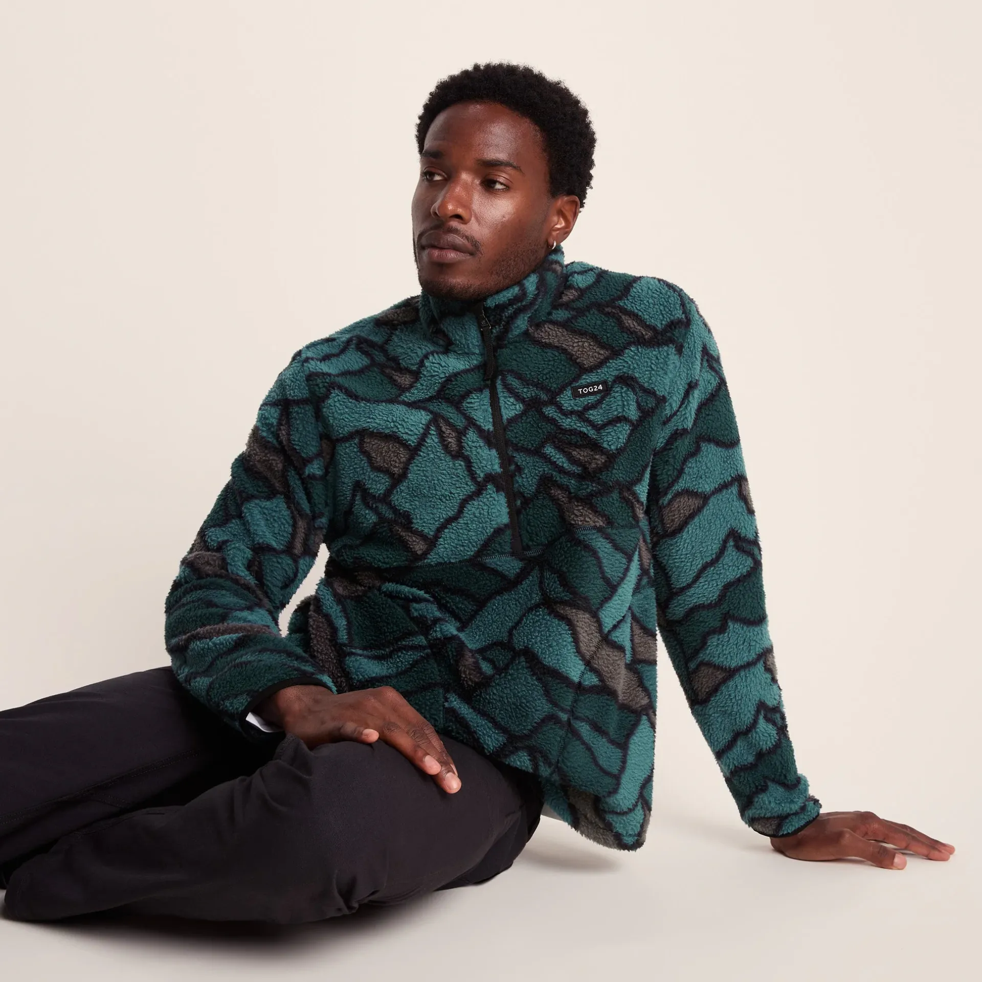 zermatt-mens-sherpa-fleece-abs-ieedlfLh-3.webp Online TOG24 Zermatt Mens Sherpa Fleece Abstract Mountain Print