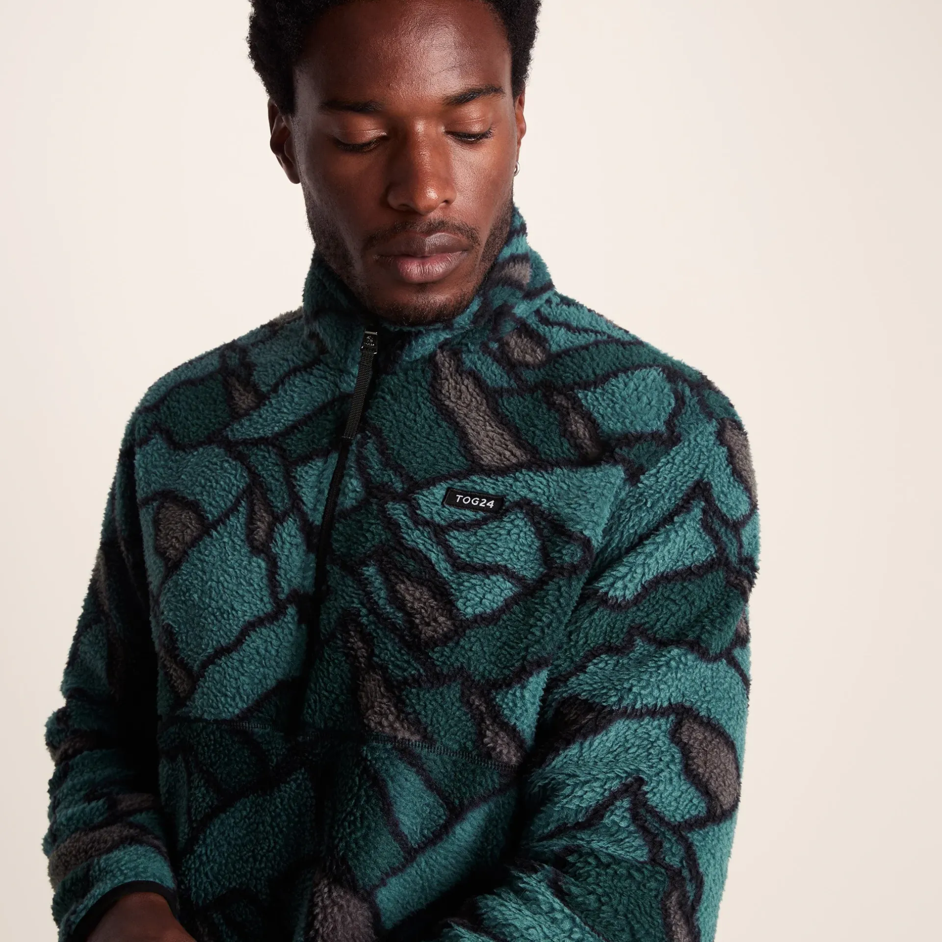 zermatt-mens-sherpa-fleece-abs-ieedlfLh-5.webp Online TOG24 Zermatt Mens Sherpa Fleece Abstract Mountain Print